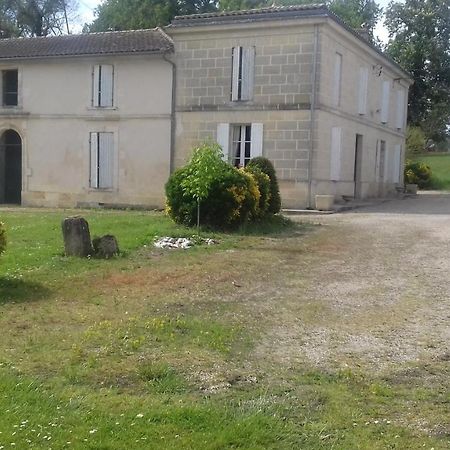 Gite lieu dit Gautier Civrac-de-Blaye Extérieur photo